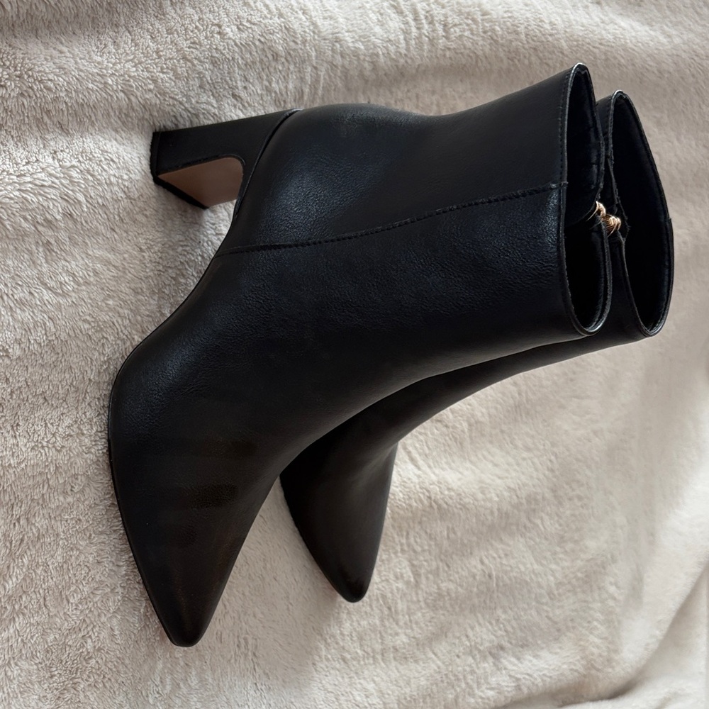 Michael Shannon Black Heeled Boots